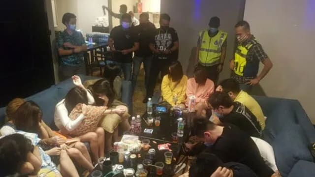 马国35名男女无视管制令 举办性爱吸毒派对被捕