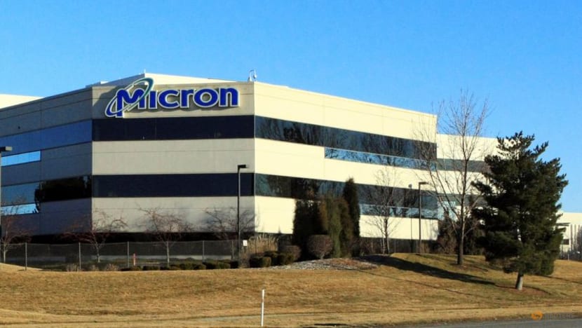 Micron to supply fewer memory chips in 2023, plans fresh cuts to capex Micron to supply fewer memory chips in 2023, plans fresh cuts to capex