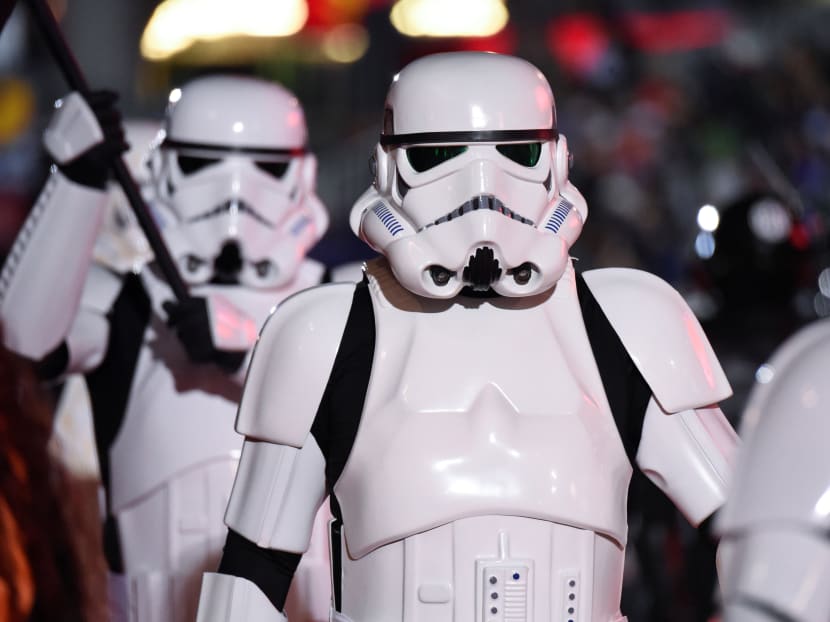 Participants dressed as Star Wars characters march in the 85th annual Hollywood Christmas Parade in Los Angeles, California, US, Nov 27, 2016. Photo: Reuters