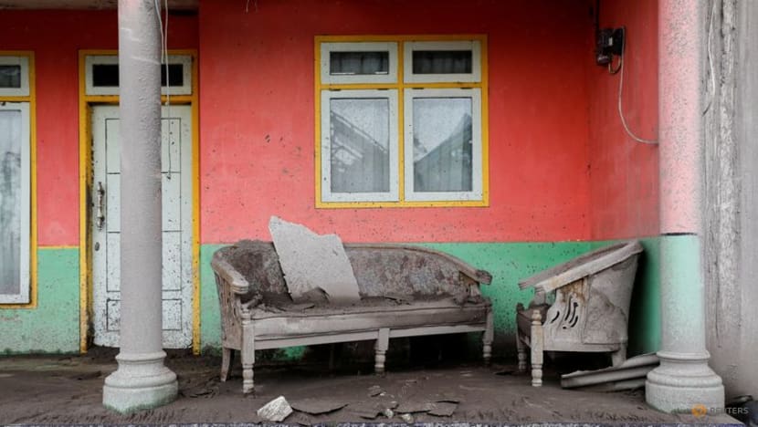 Indonesia's Jokowi pledges further rescue, recovery efforts after Semeru eruption Indonesia's Jokowi pledges further rescue, recovery efforts after Semeru eruption