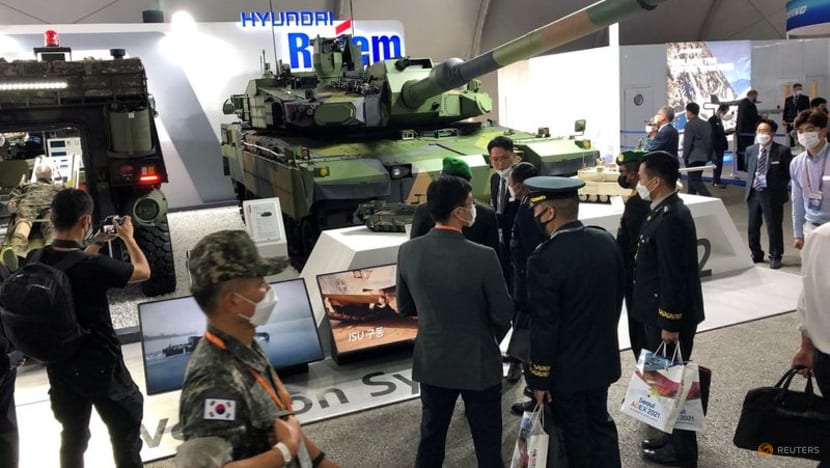 South Korea, Poland sign US$5.8 billion tank, howitzer contract South Korea, Poland sign US$5.8 billion tank, howitzer contract