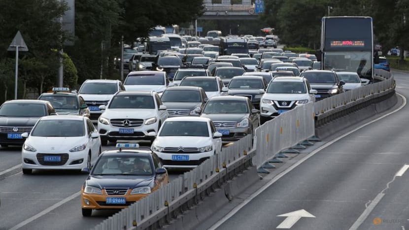 China's May vehicle sales fall 12.6%, industry body says