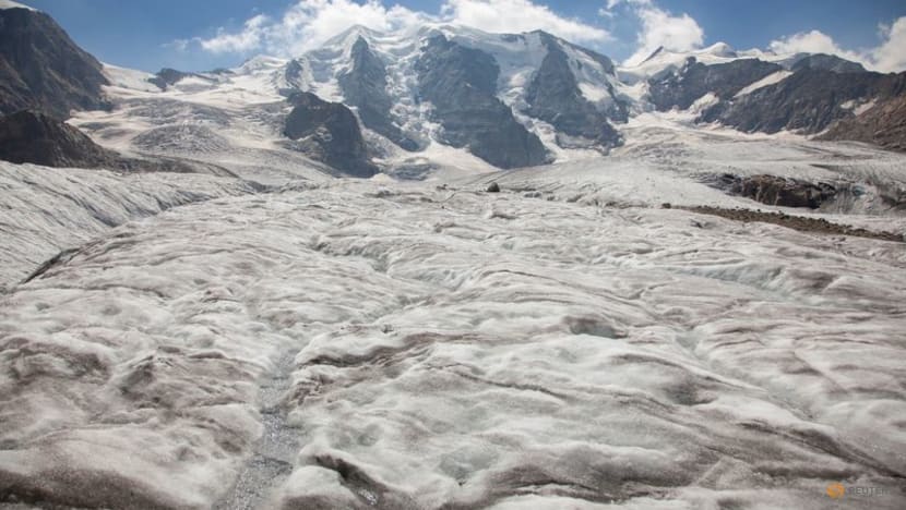Glaciers vanishing at record rate in Alps following heatwaves
