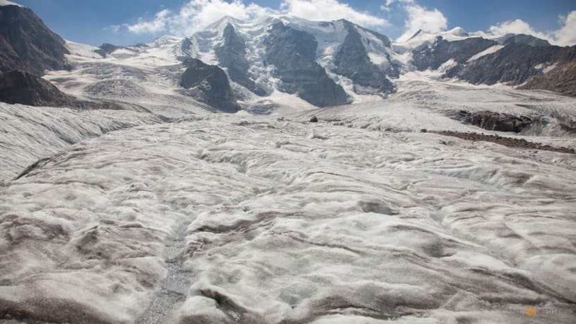 Glaciers vanishing at record rate in Alps following heatwaves Glaciers vanishing at record rate in Alps following heatwaves