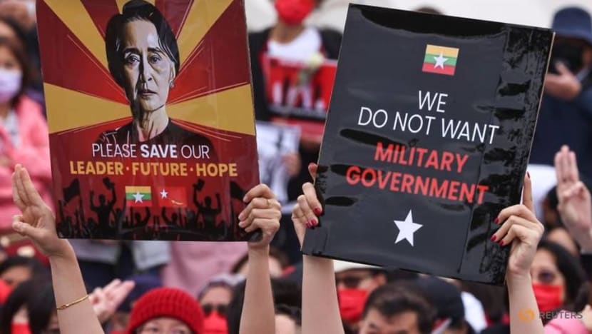 US blacklists Myanmar police chief, army units over deadly crackdown US blacklists Myanmar police chief, army units over deadly crackdown