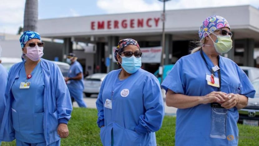 US surpasses 160,000 COVID-19 deaths as school openings near US surpasses 160,000 COVID-19 deaths as school openings near