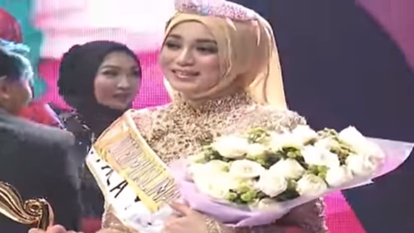 Pengacara M'sia Uyaina Arshad Juara Puteri Muslimah Asia 2018