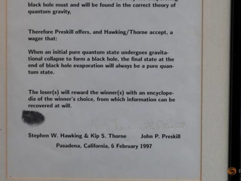 Stephen Hawking's office and archive to get UK homes