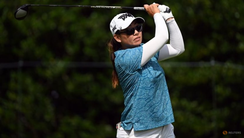 Golf-Harigae, Hall share halfway lead as Korda loses ground at women's British Open Golf-Harigae, Hall share halfway lead as Korda loses ground at women's British Open
