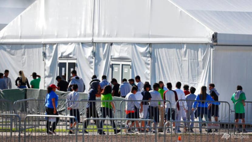 Judge urges US to help find parents deported without kids Judge urges US to help find parents deported without kids