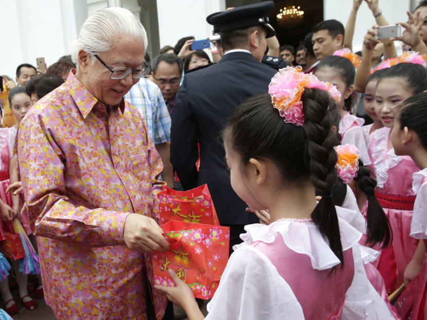 Thousands throng outdoors as CNY weather stays mostly dry Thousands throng outdoors as CNY weather stays mostly dry