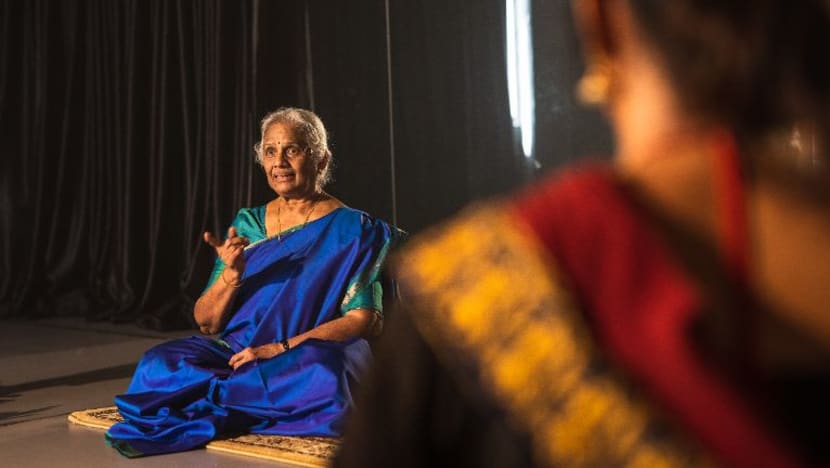 பல பரிமாணங்களில் நடனக் கலை... மேடையேறும் வாழ்க்கையின் பிம்பங்கள்... மறைந்த மூத்த நடனக் கலைஞரின் அழியாக் கதை பல பரிமாணங்களில் நடனக் கலை... மேடையேறும் வாழ்க்கையின் பிம்பங்கள்... மறைந்த மூத்த நடனக் கலைஞரின் அழியாக் கதை