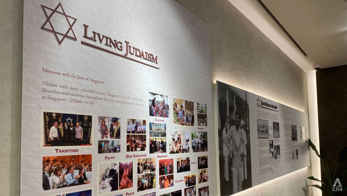 ‘Kami ingin Anda berkembang di Singapura’: Shanmugam pada pembukaan Museum Yahudi Singapura