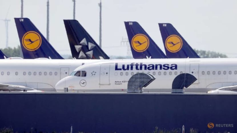 COVID-19 pandemic pushes Lufthansa to US$1.7 billion Q2 net loss COVID-19 pandemic pushes Lufthansa to US$1.7 billion Q2 net loss