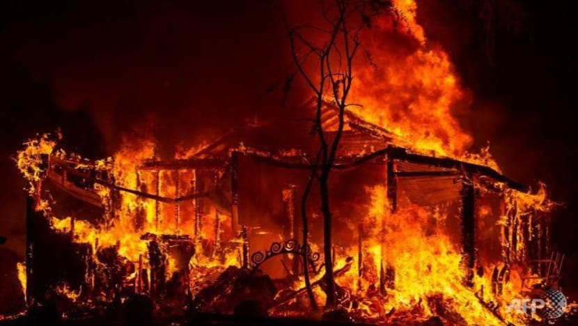 Usaha padamkan kebakaran hutan kian mencabar di California