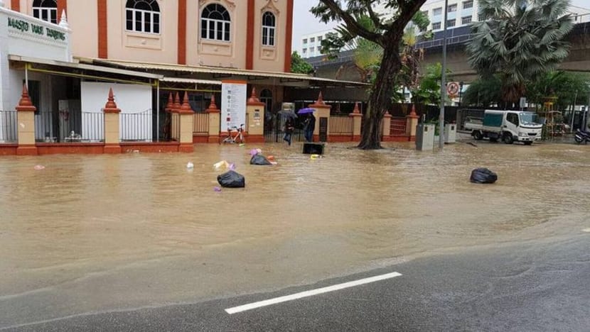 Ruang solat Masjid Wak Tanjong tidak basah meski paras banjir cecah paras lutut