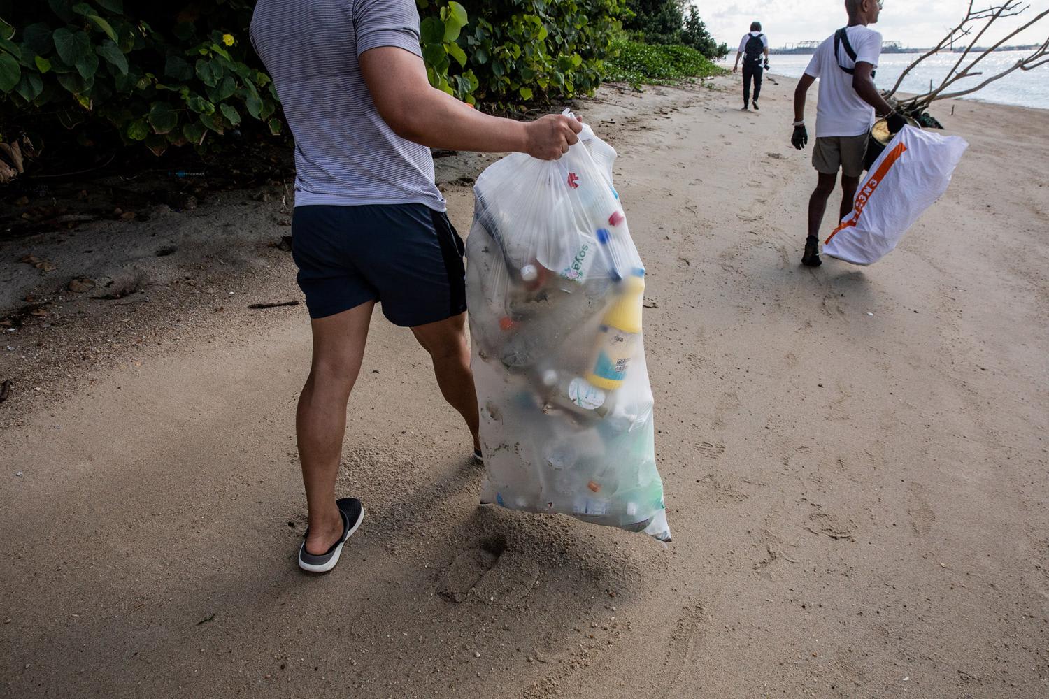 Nationwide strategy launched to combat marine litter problem on beaches ...