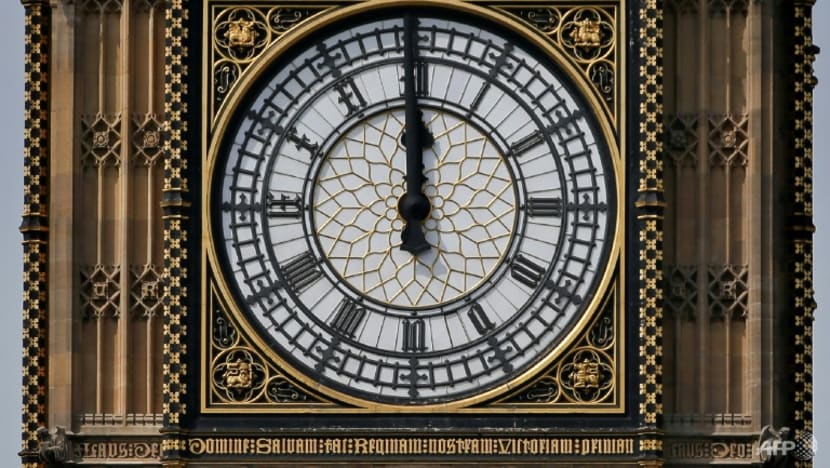 Global timekeepers vote to scrap leap second by 2035 Global timekeepers vote to scrap leap second by 2035