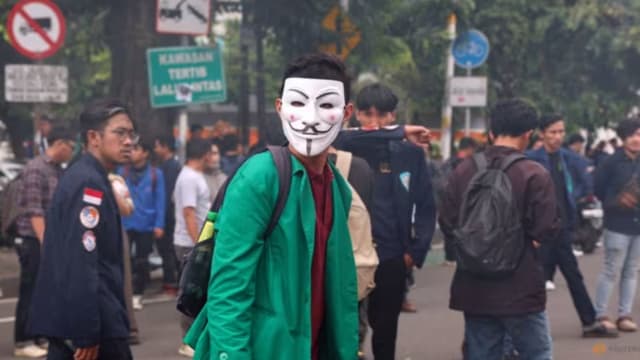 抗议佐科滥权偏袒候选人普拉博沃 印尼学生和民权活跃份子计划今示威