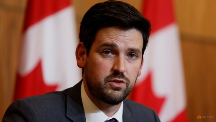 Canada on track to exceed lofty 2022 immigration target Canada on track to exceed lofty 2022 immigration target