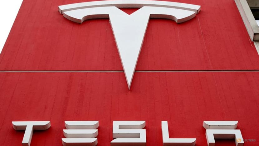 Tesla moves to push lawsuit over mass layoffs out of court Tesla moves to push lawsuit over mass layoffs out of court