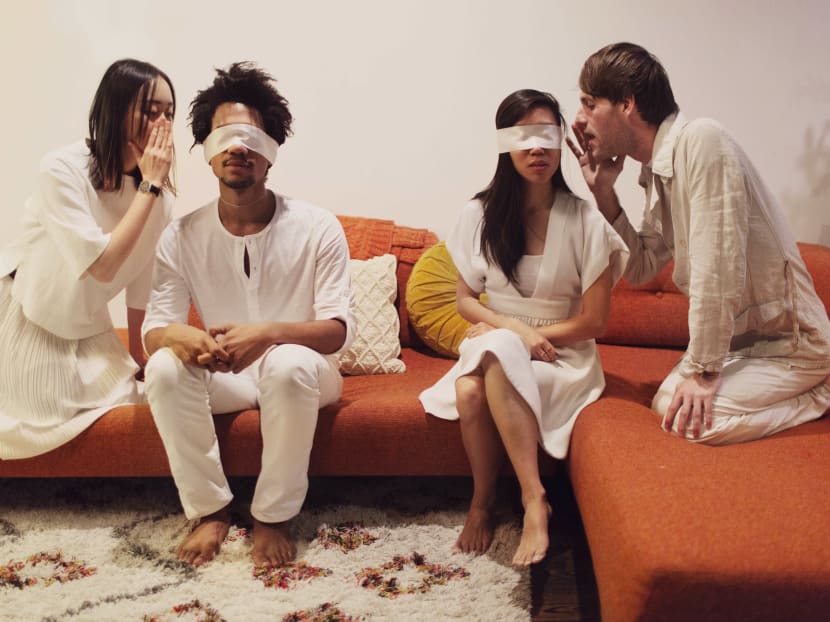 S’porean sets up ASMR ‘audio spa’ whispering, crinkling objects to customers in US S’porean sets up ASMR ‘audio spa’ whispering, crinkling objects to customers in US