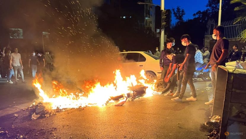 Protesters rally across Iran in third week of unrest over Amini's death Protesters rally across Iran in third week of unrest over Amini's death