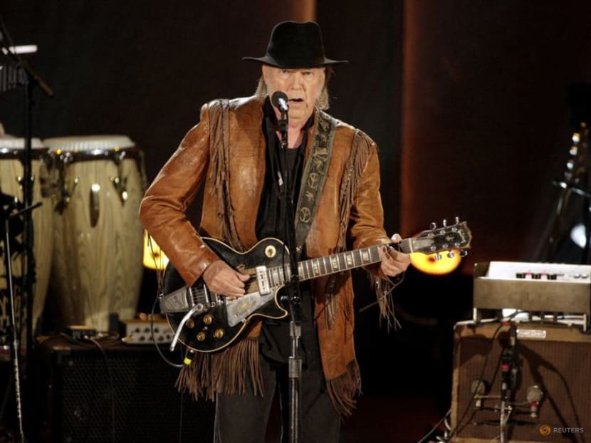 Spotify removing Neil Young's music after his Joe Rogan ultimatum Spotify removing Neil Young's music after his Joe Rogan ultimatum