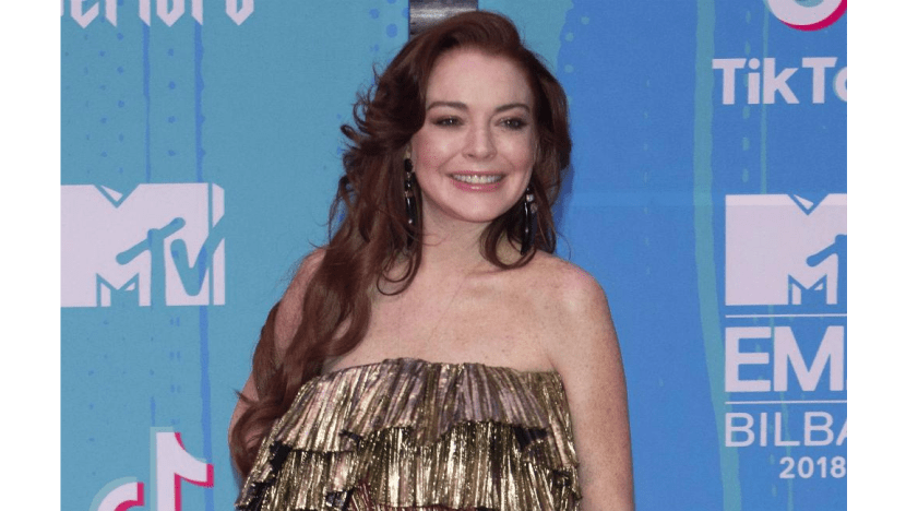 Lindsay Lohan bought Cody Simpson furniture for house Lindsay Lohan bought Cody Simpson furniture for house