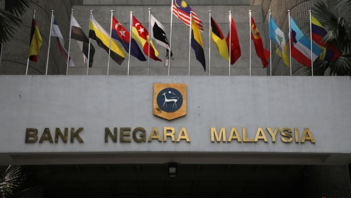 由于全球线索而非本地经济 – 马来西亚中央银行近期令吉疲软