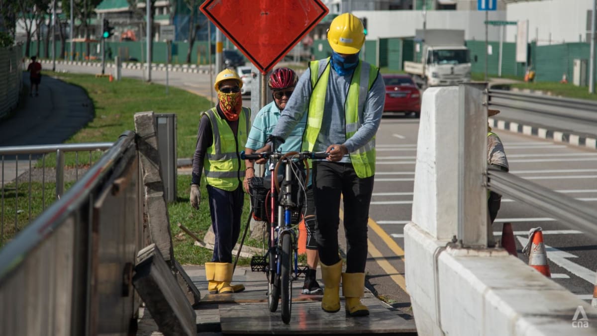 Growth in foreign employment in 2023 mostly in jobs Singaporeans don't want: MOM - Vimarsana News