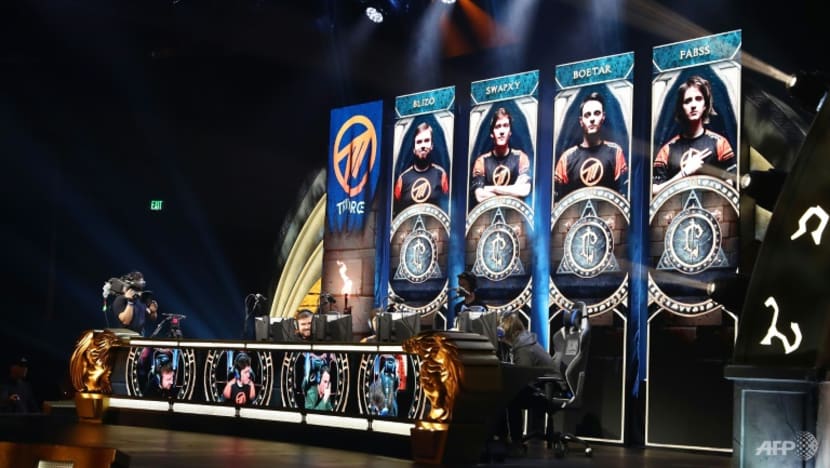 Chinese gamers bid sad farewell to 'World of Warcraft' Chinese gamers bid sad farewell to 'World of Warcraft'