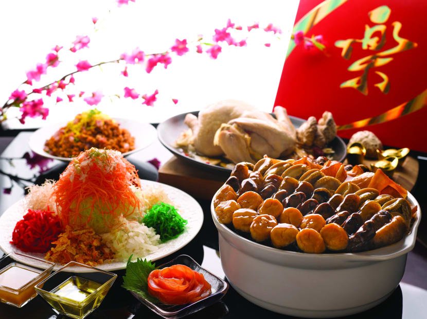chinese new year reunion dinner takeaway