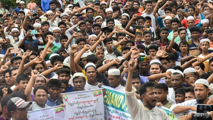 Thousands of Rohingya refugees in Bangladesh rally to 'go home'