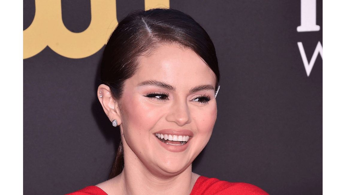 Selena Gomez Has Not Been On The Internet For 4.5 Years Selena Gomez Has Not Been On The Internet For 4.5 Years
