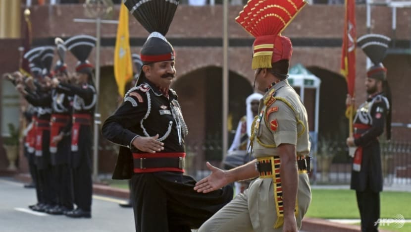 High drama at the India-Pakistan border, every sundown High drama at the India-Pakistan border, every sundown
