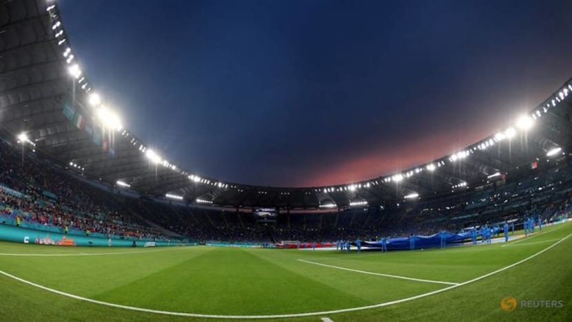 Football: Italy warns fans from England not to use travel loopholes Football: Italy warns fans from England not to use travel loopholes