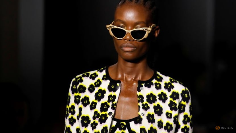 Chinese labels flock to Paris to go global in high fashion Chinese labels flock to Paris to go global in high fashion