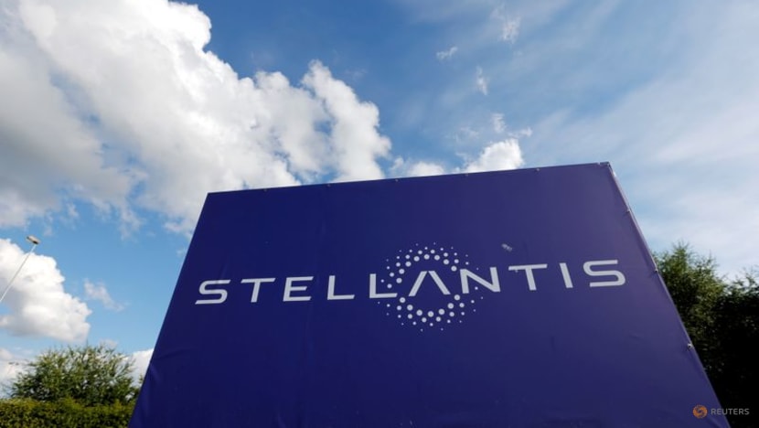 Samsung SDI, Stellantis agree joint electric vehicle battery deal -source Samsung SDI, Stellantis agree joint electric vehicle battery deal -source