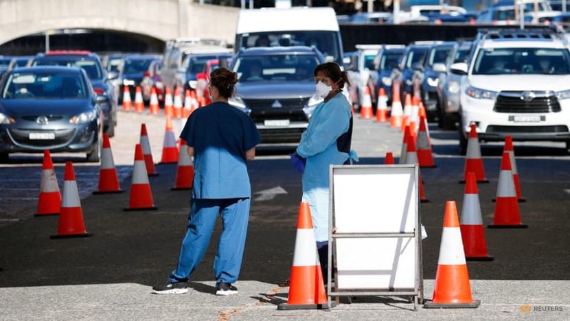 Australia's COVID-19 hospital admissions fall after Omicron peaks Australia's COVID-19 hospital admissions fall after Omicron peaks