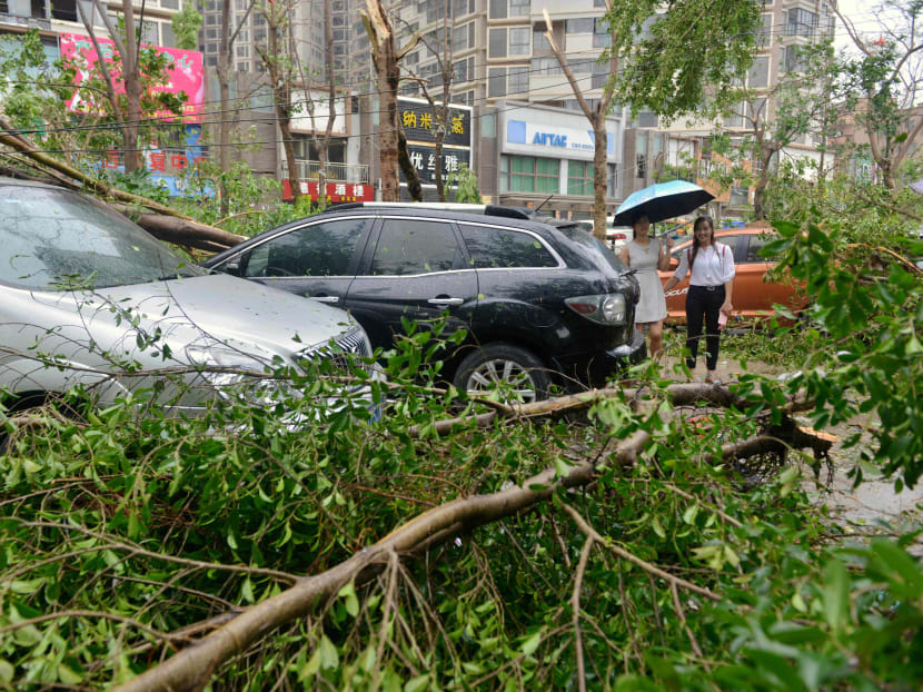 Gallery: 8 people dead after Typhoon Meranti hits China, Taiwan
