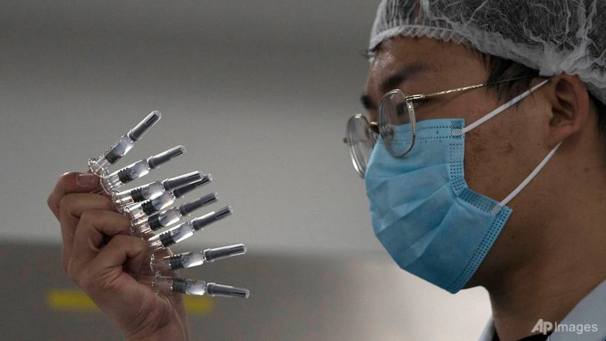 Tiongkok dengan cepat memperluas penggunaan vaksin COVID-19 eksperimental