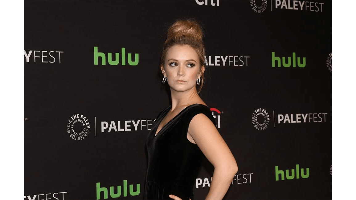 Billie Lourd 'didn't like' Princess Leia growing up 8days