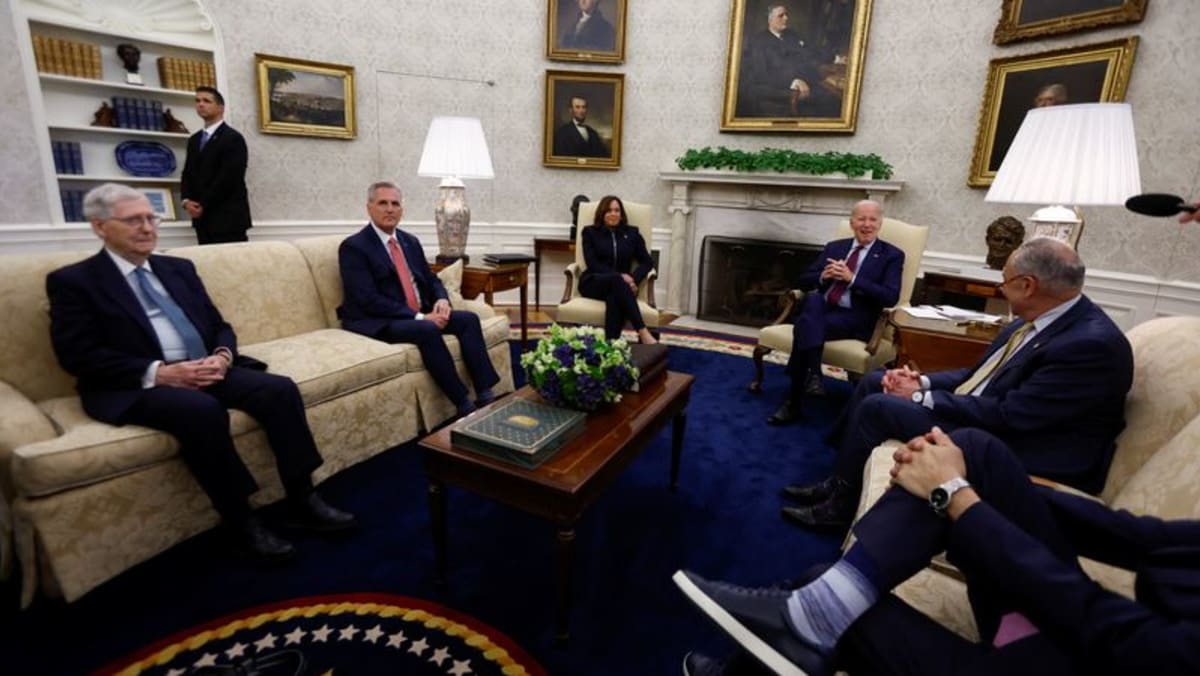 Biden dan McCarthy berharap pada kesepakatan plafon utang;  Presiden AS mempersingkat perjalanan singkatnya ke Asia