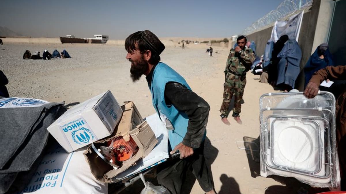Taliban mencari peran yang lebih besar dalam distribusi bantuan asing