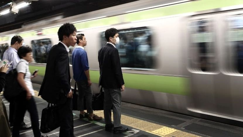 Kereta api Jepun tinggalkan stesen 20 saat lebih cepat, syarikat pengendali mohon maaf