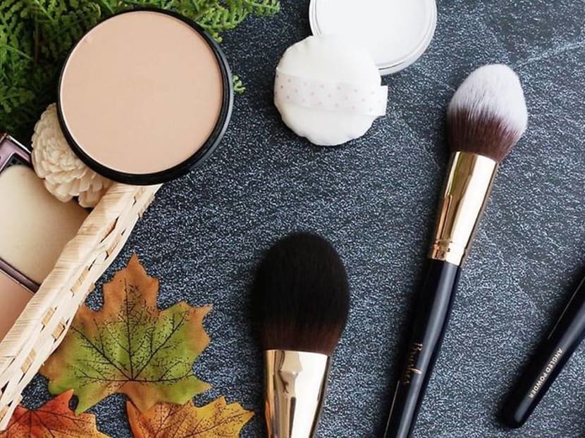 Acne and fungal infections: When was the last time you cleaned your makeup kit?