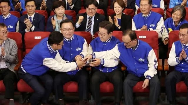韩国调查：在野党预计将赢得多数席位