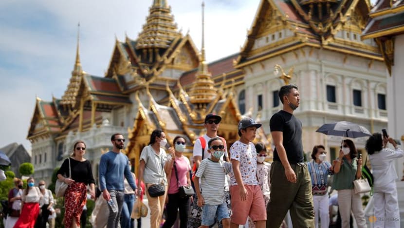 Thailand plans to introduce tourist fee from June Thailand plans to introduce tourist fee from June