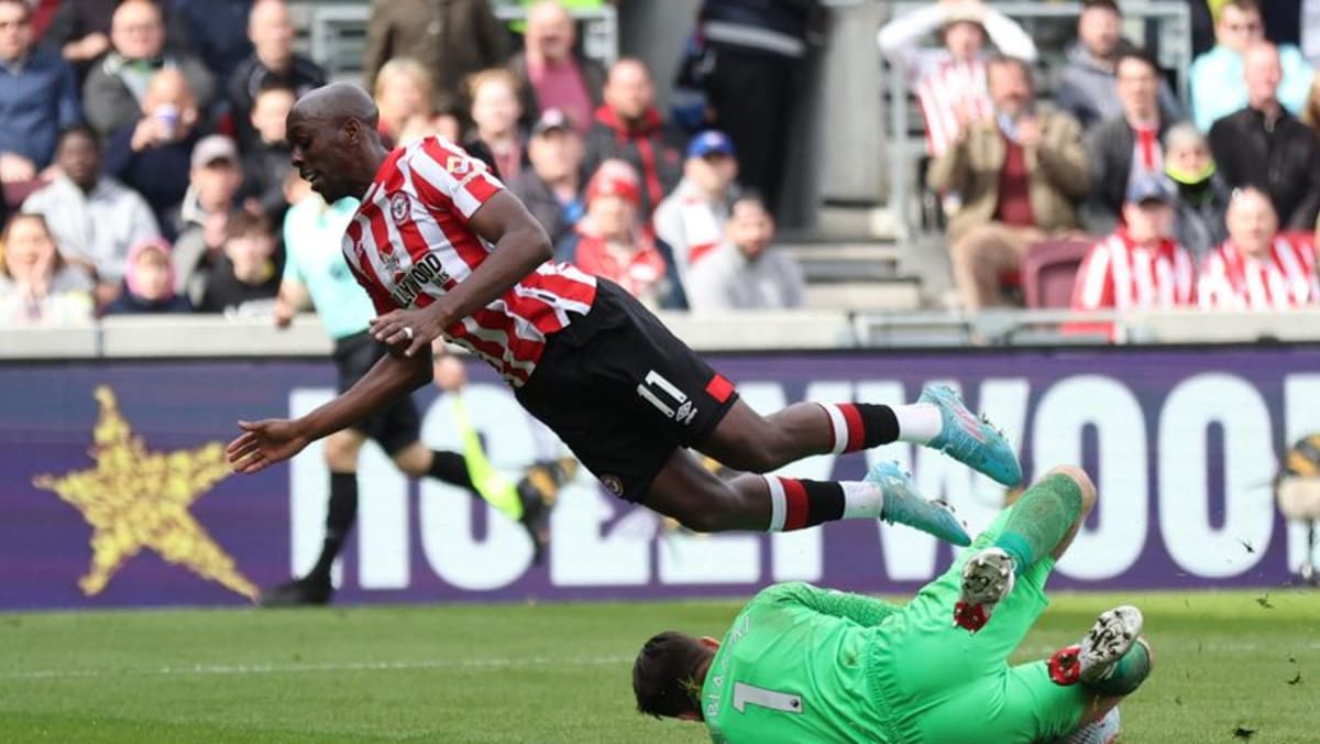 West Ham 0 Brentford 2